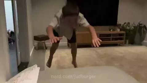 When your annoyed with bro so you end him by judburger
