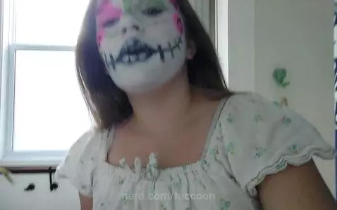 Video by raccoon